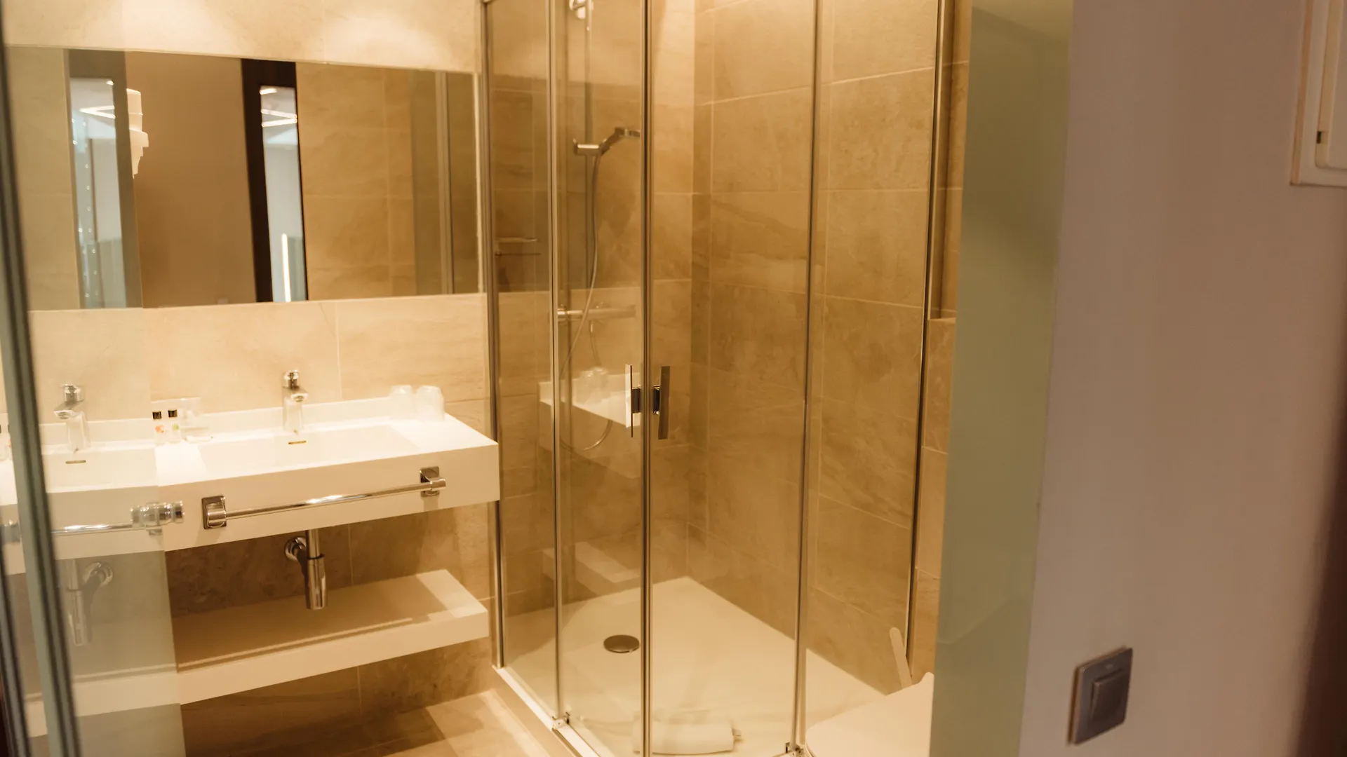 Arya Stadium Hotel Barcelona 3*,  Spanyolország
